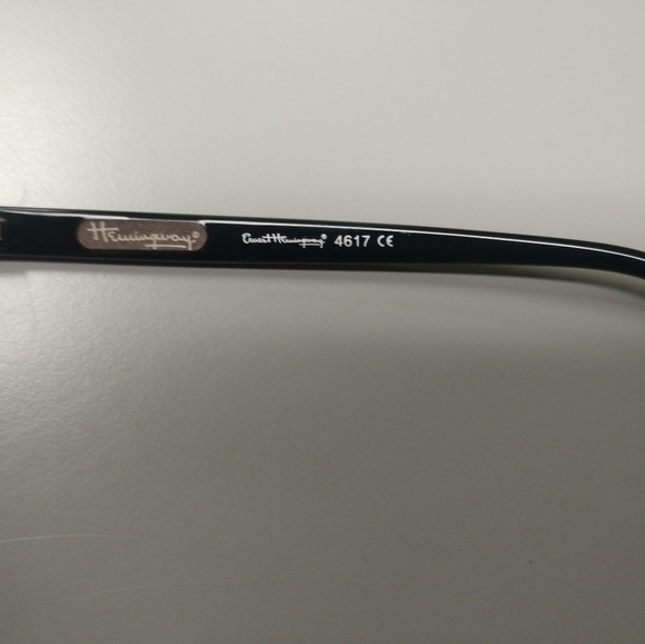 Purple Eyeglasses - Picture 9 of 13